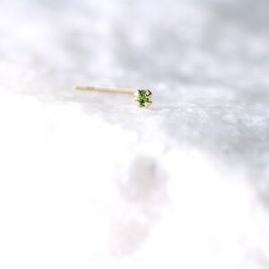 9kt Gold peridot Nose Piercing 22 gauge solid 9kt gold New